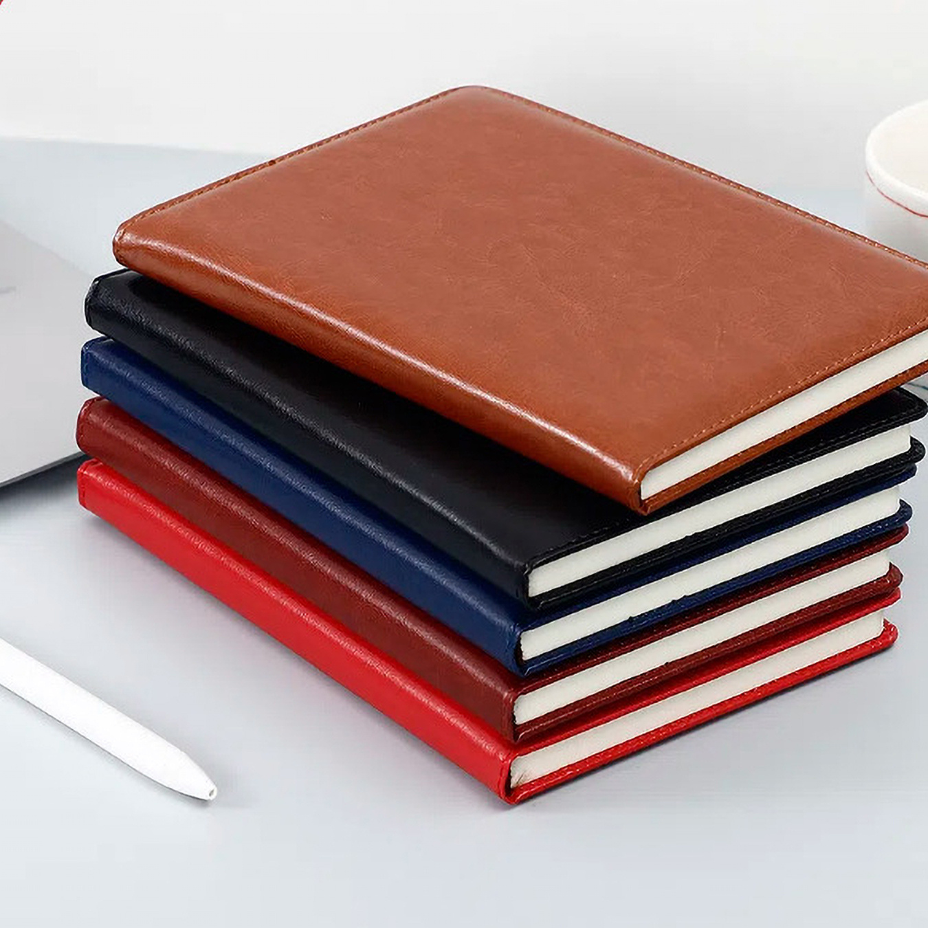 Hand Drawn Heart Retro Leather - огляд і ціна Leather Work Diary Covers
